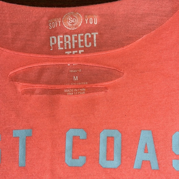 Perfect Tee Size Medium EUC - Picture 4 of 5